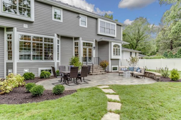 Cost of Patio Makeover Service in Riverview